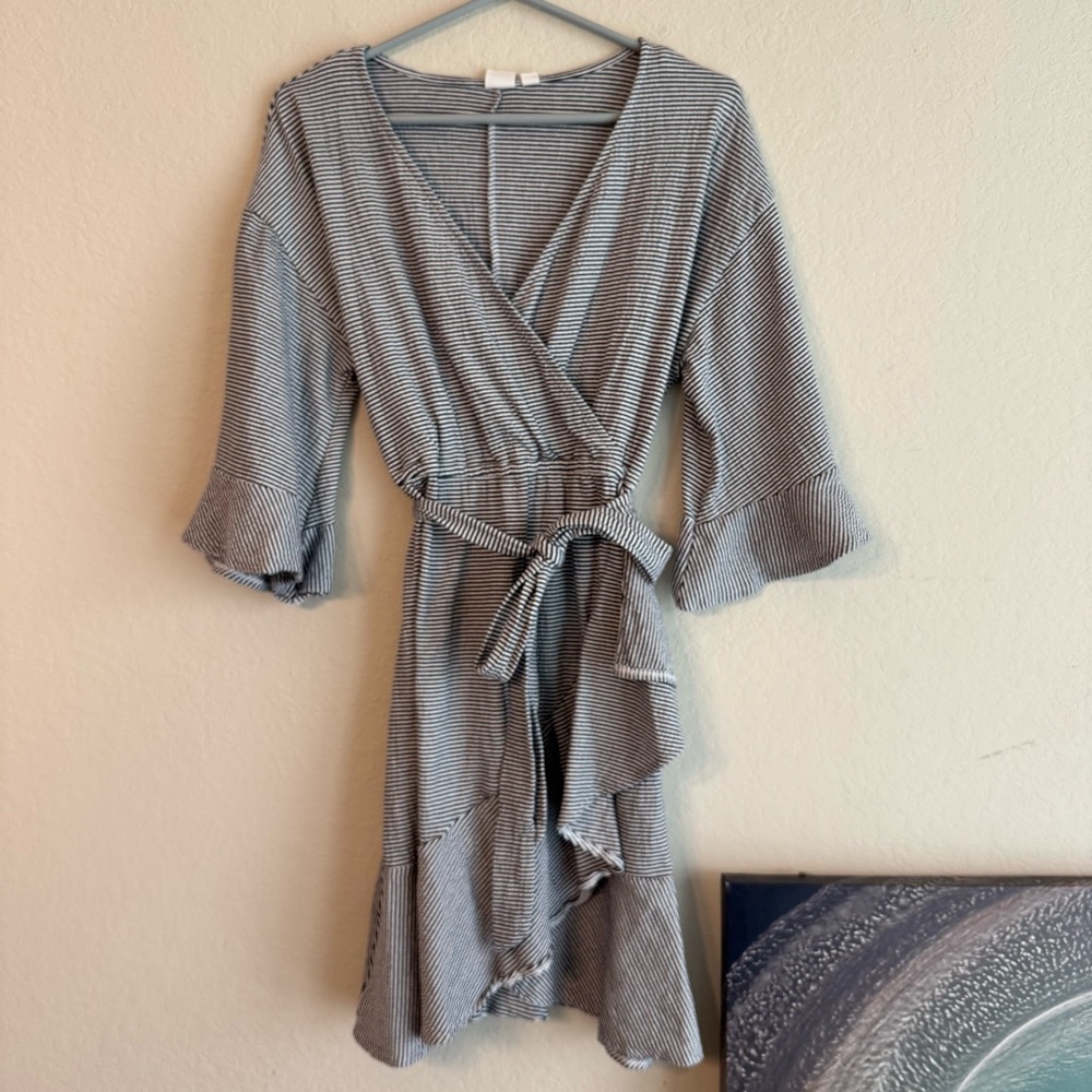 Gap blue and white striped wrap dress small petite